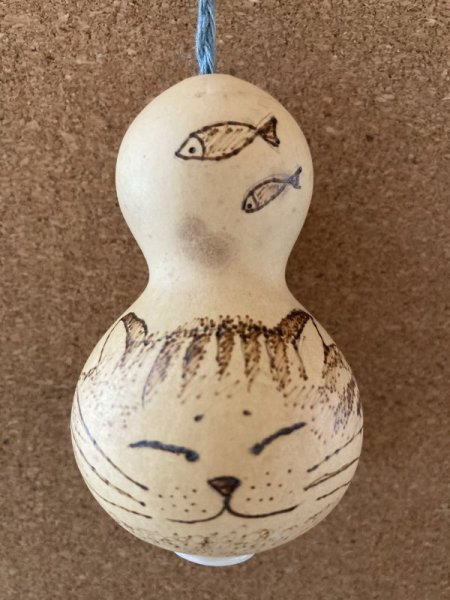 画像1: ひょうたんキーホルダー猫 (1)